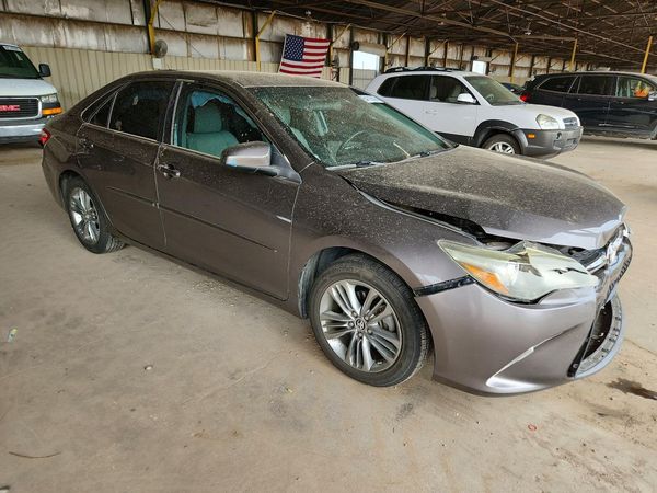 2015 TOYOTA CAMRY