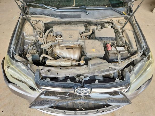 2015 TOYOTA CAMRY