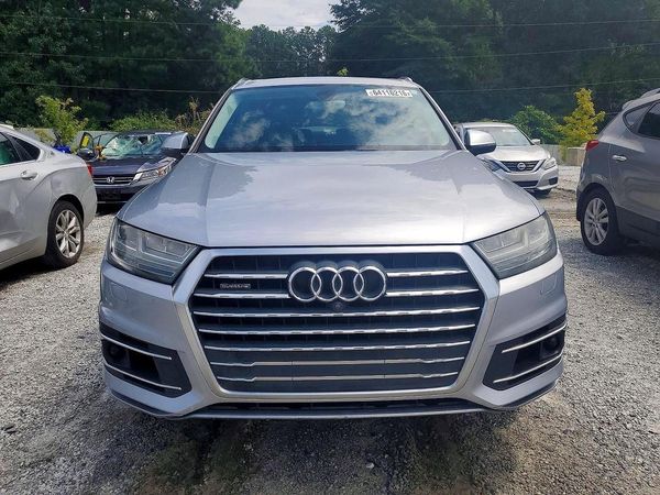 2017 AUDI Q7 quattro Premium Plus