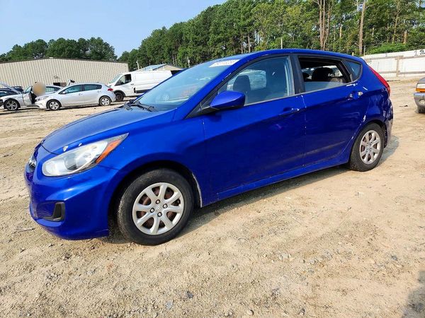 2012 HYUNDAI ACCENT GL (Middle-low grade)