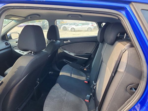 2012 HYUNDAI ACCENT GL (Middle-low grade)