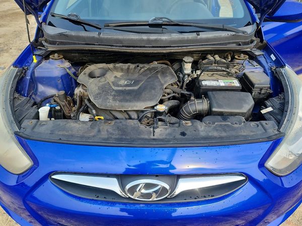 2012 HYUNDAI ACCENT GL (Middle-low grade)