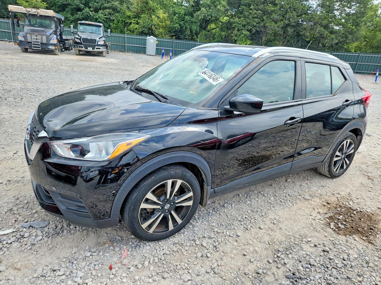 2020 NISSAN KICKS
