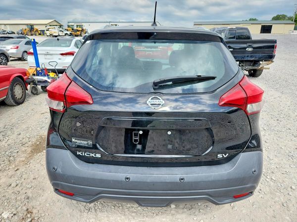 2020 NISSAN KICKS
