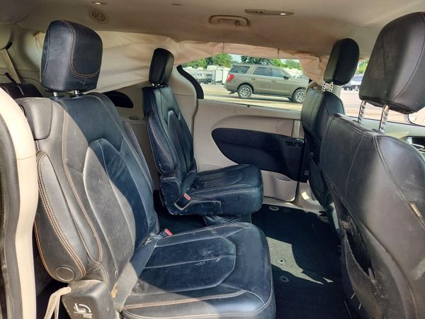 2017 CHRYSLER PACIFICA