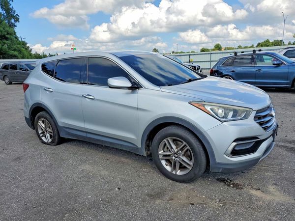 2017 HYUNDAI SANTA FE Base