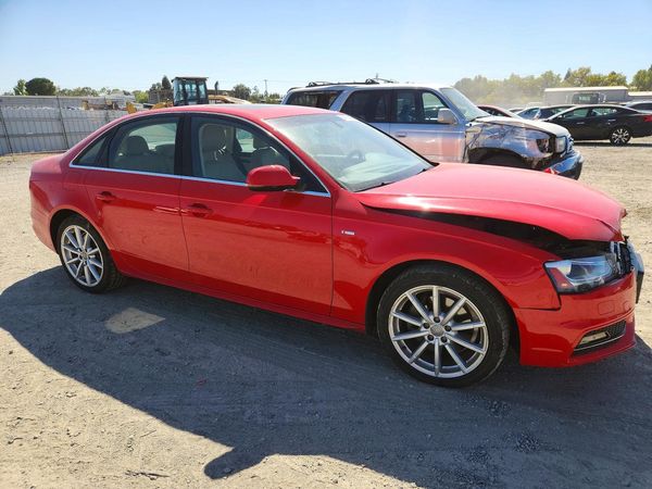 2015 AUDI A4 quattro Premium Plus