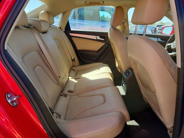 2015 AUDI A4 quattro Premium Plus