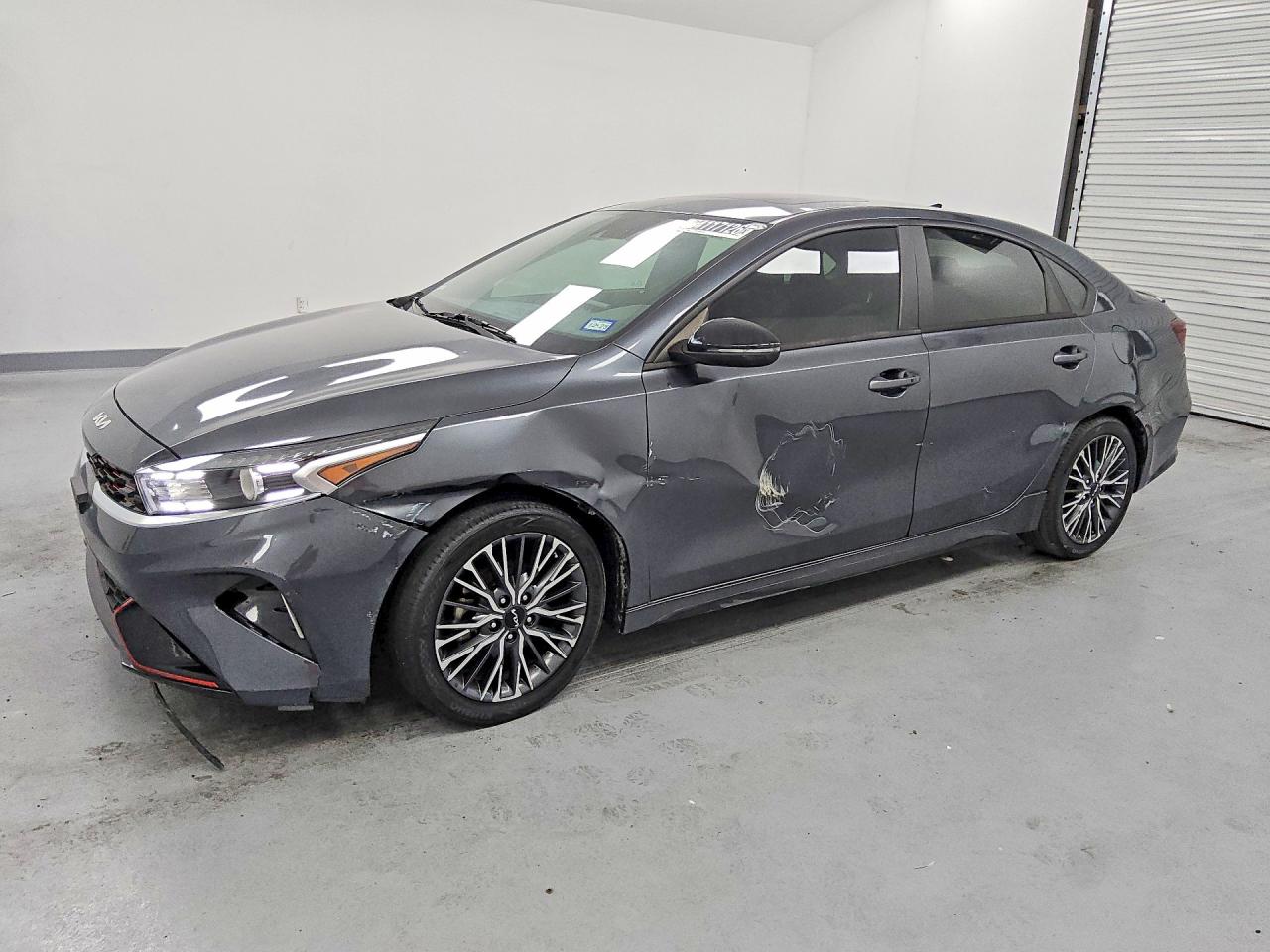 2024 KIA FORTE GT Line