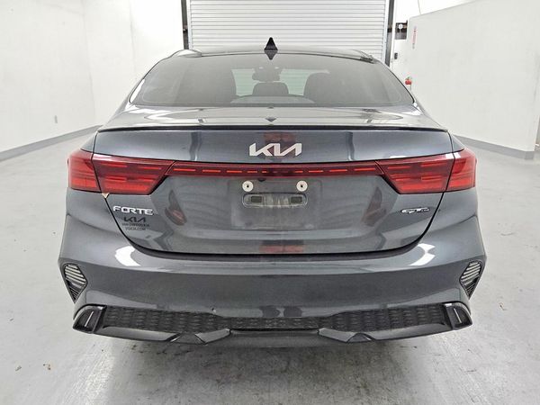 2024 KIA FORTE GT Line