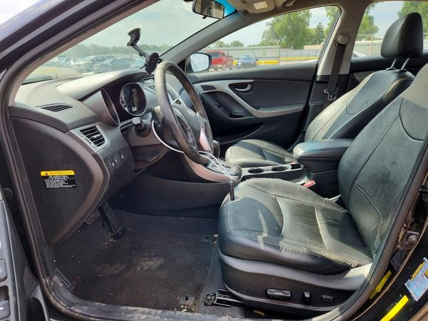 2013 HYUNDAI ELANTRA