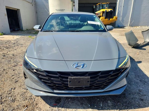 2021 HYUNDAI ELANTRA Blue