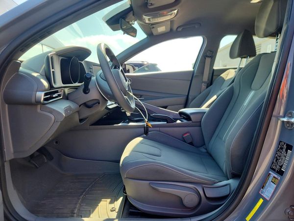2021 HYUNDAI ELANTRA Blue