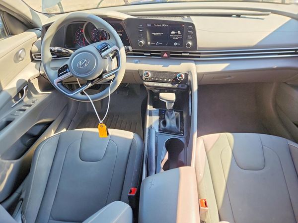 2021 HYUNDAI ELANTRA Blue
