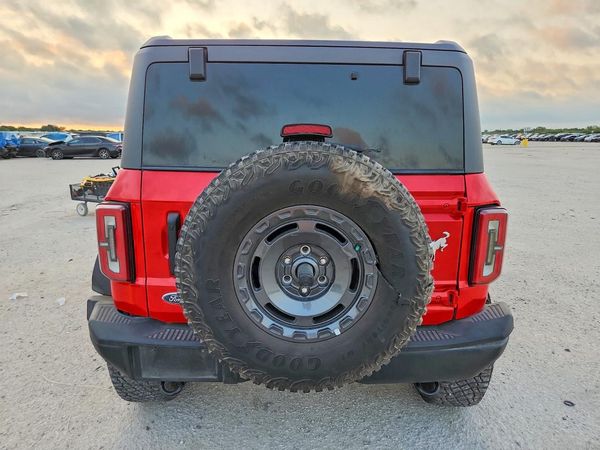 2023 FORD BRONCO