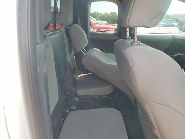 2016 TOYOTA TACOMA