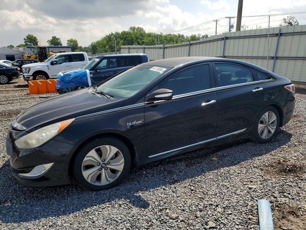 2013 HYUNDAI SONATA Hybrid / Hybrid Limited
