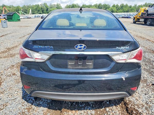 2013 HYUNDAI SONATA Hybrid / Hybrid Limited