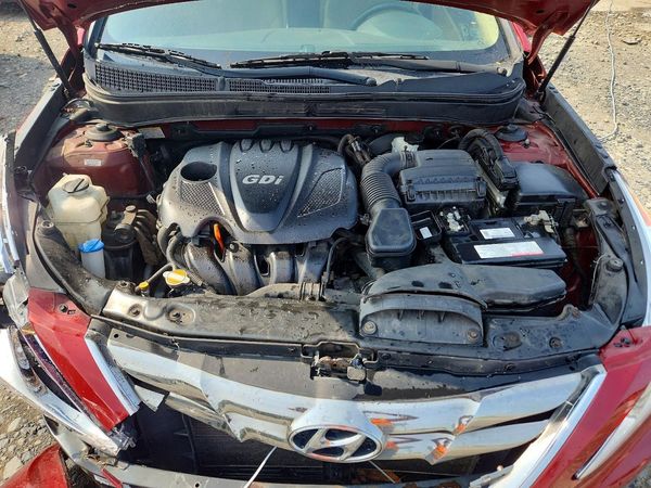 2013 HYUNDAI SONATA