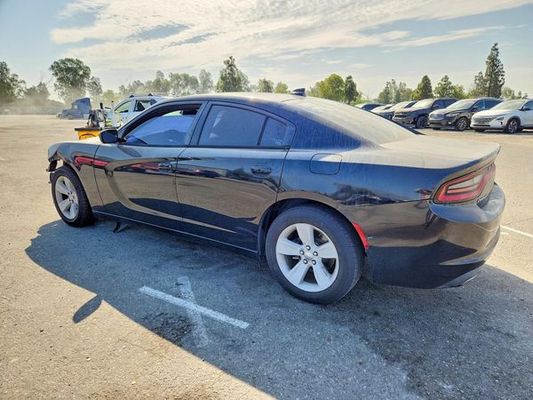 2015 DODGE CHARGER SXT