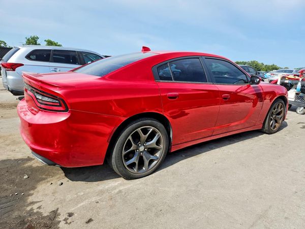 2015 DODGE CHARGER SXT
