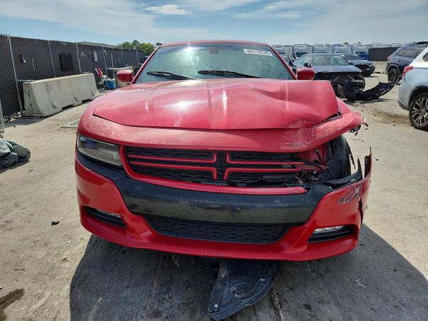 2015 DODGE CHARGER SXT