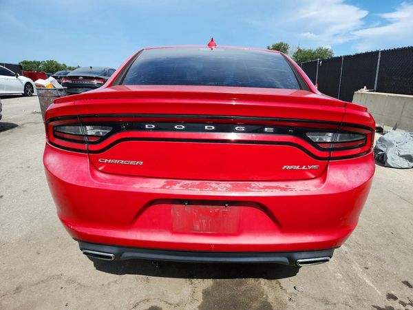 2015 DODGE CHARGER SXT
