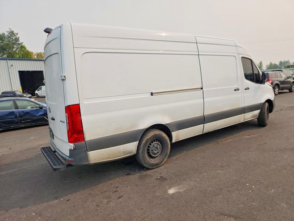 2023 MERCEDES-BENZ SPRINTER 907 (VS30)