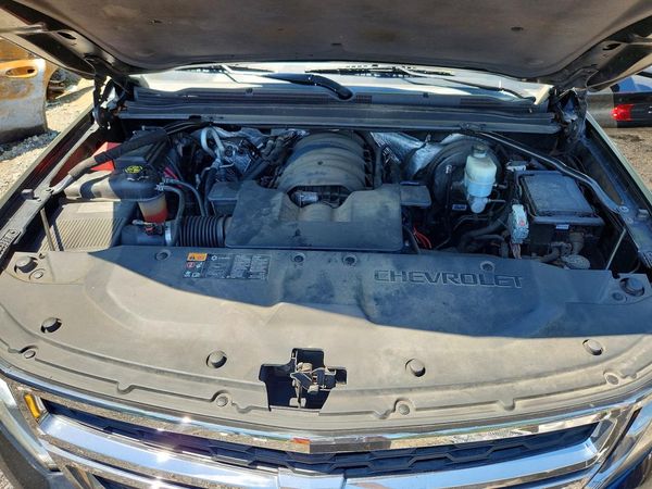 2016 CHEVROLET SUBURBAN LT