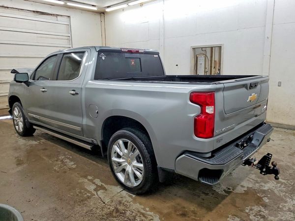 2025 CHEVROLET SILVERADO High Country