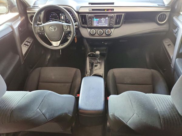 2018 TOYOTA RAV4 LE