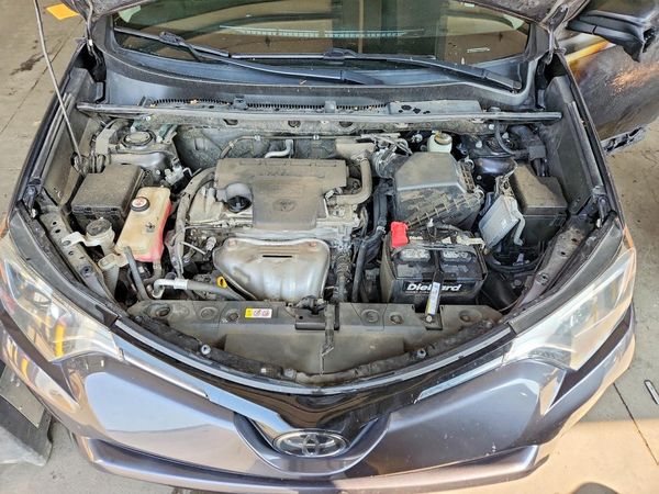 2018 TOYOTA RAV4 LE