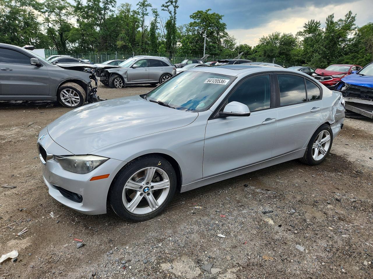 2015 BMW 320