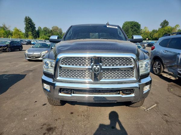 2015 RAM 2500 Laramie