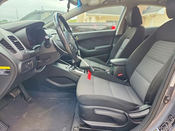 2018 KIA FORTE LX Pop,S,EX