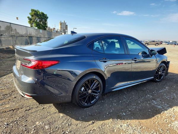 2026 TOYOTA CAMRY