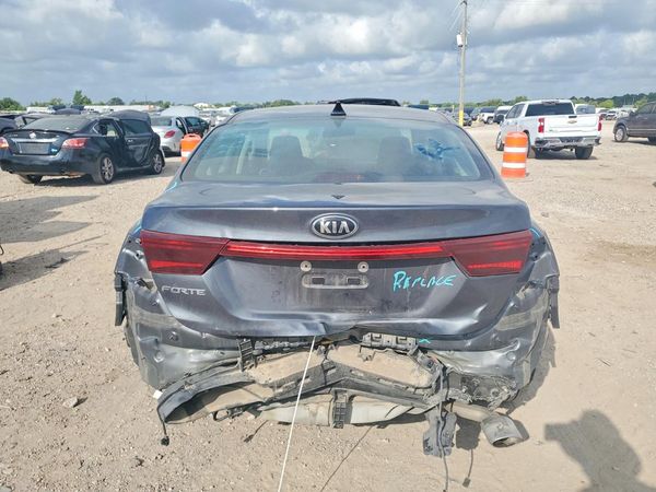 2021 KIA FORTE FE, LXS