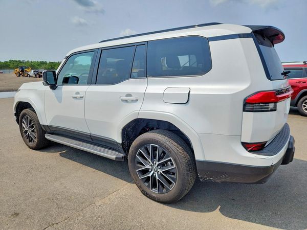 2024 LEXUS GX 550