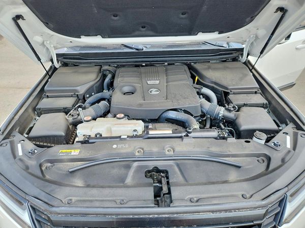 2024 LEXUS GX 550