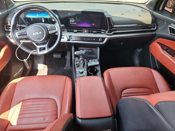 2024 KIA SPORTAGE SX-PRESTIGE or SX-P