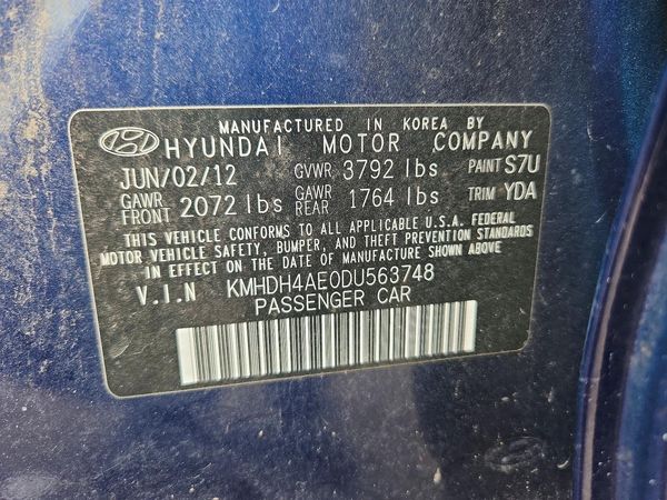 2013 HYUNDAI ELANTRA