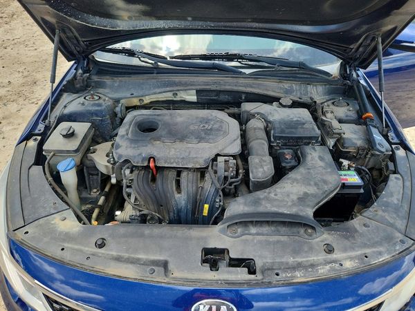 2016 KIA OPTIMA GL