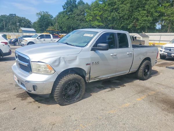 2015 RAM 1500 SLT QUAD CAB 4X2