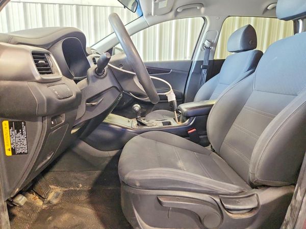 2018 KIA SORENTO L, LX