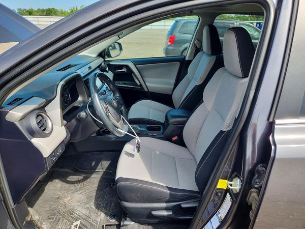 2018 TOYOTA RAV4 Adventure/XLE