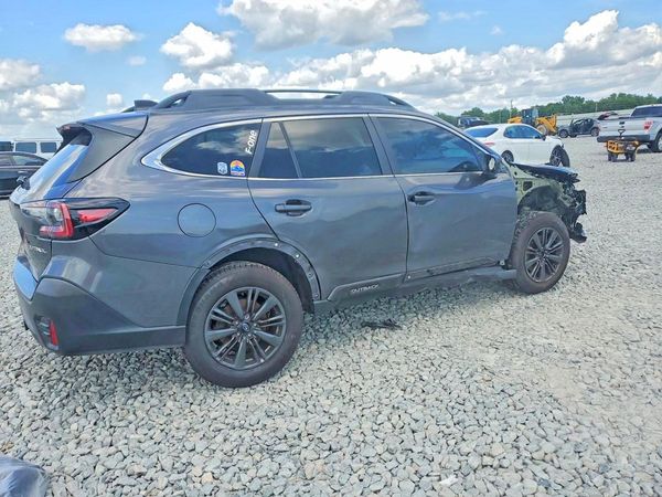 2021 SUBARU OUTBACK Base