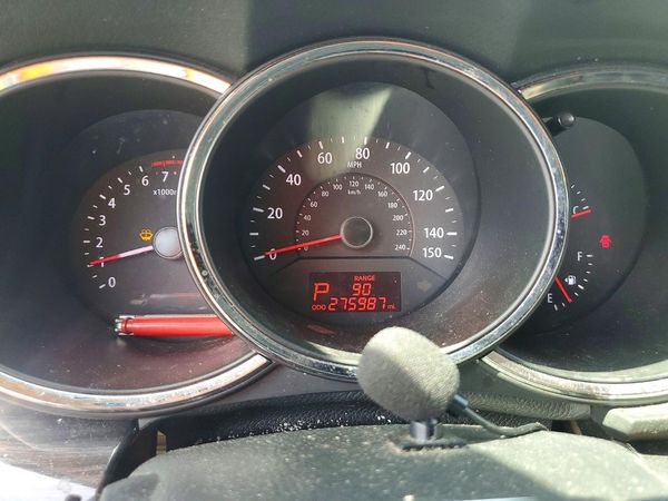 2013 KIA SORENTO Base / LX
