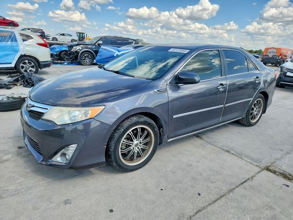 2012 TOYOTA CAMRY — DSFA — Front 3/4