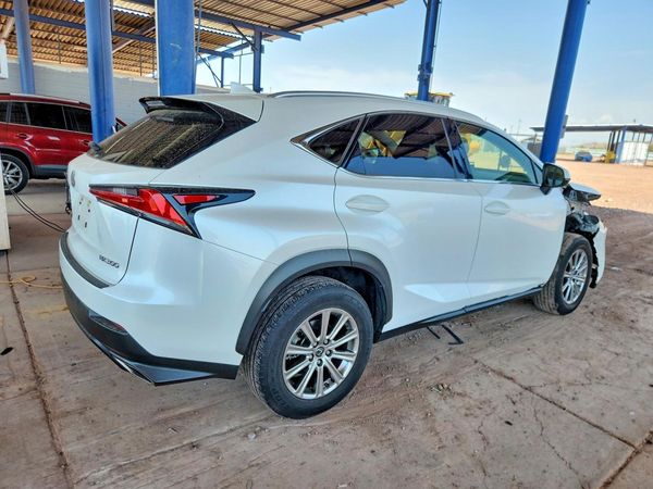 2021 LEXUS NX 300 300 Comfort