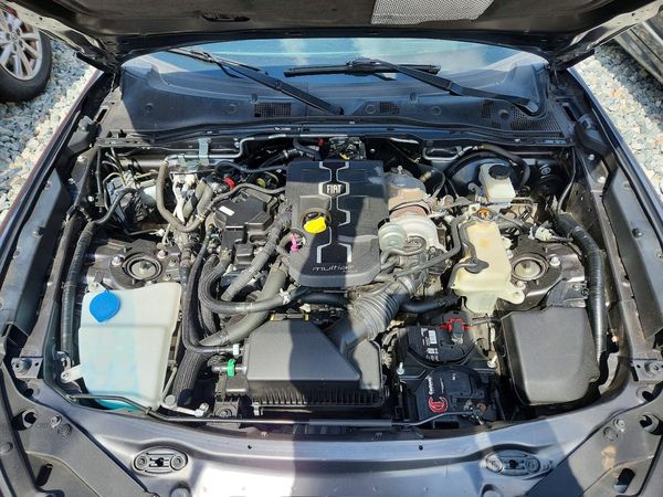 2017 FIAT ALL OTHER — Engine bay